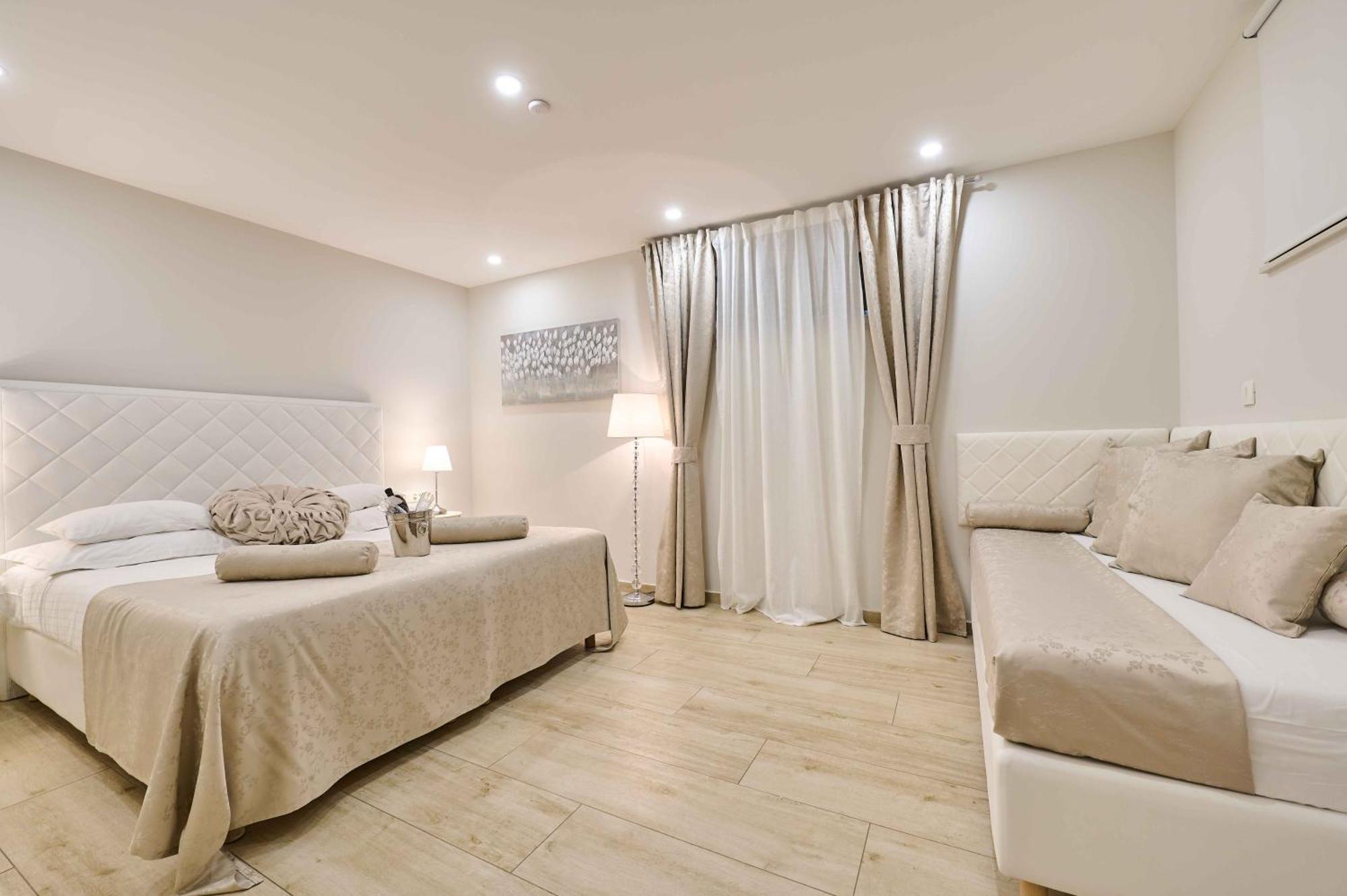 Best Location Rooms Split Bilik gambar