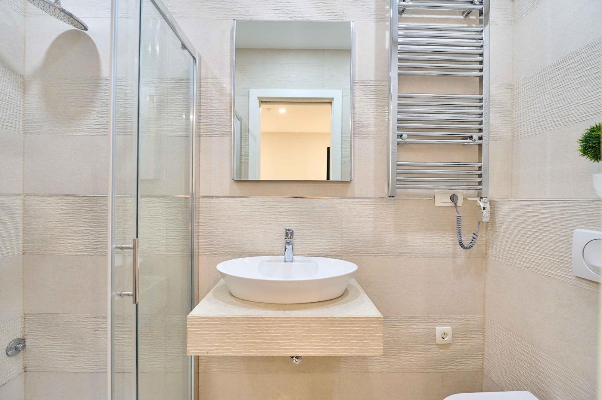 Best Location Rooms Split Bilik gambar