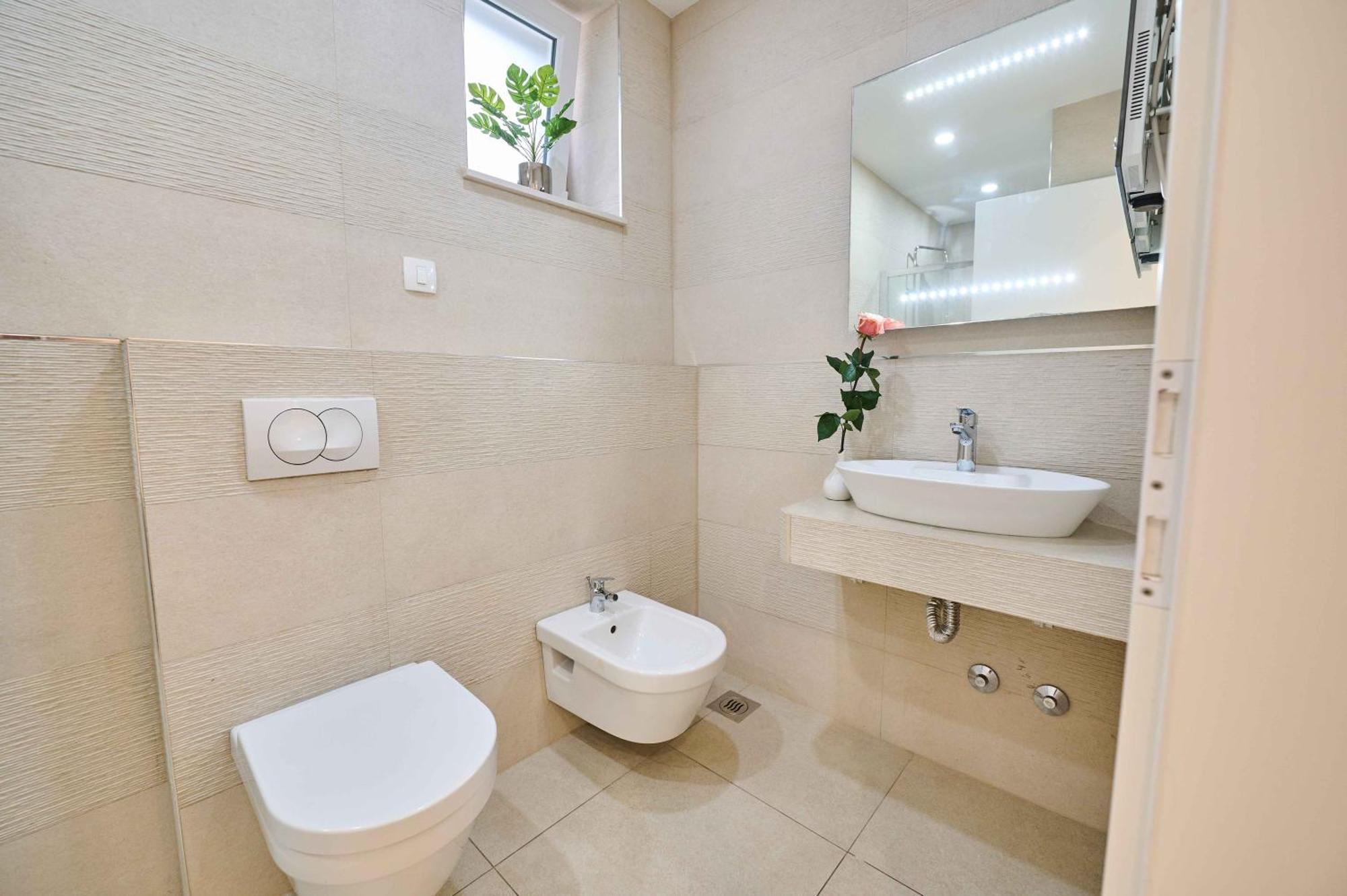 Best Location Rooms Split Bilik gambar