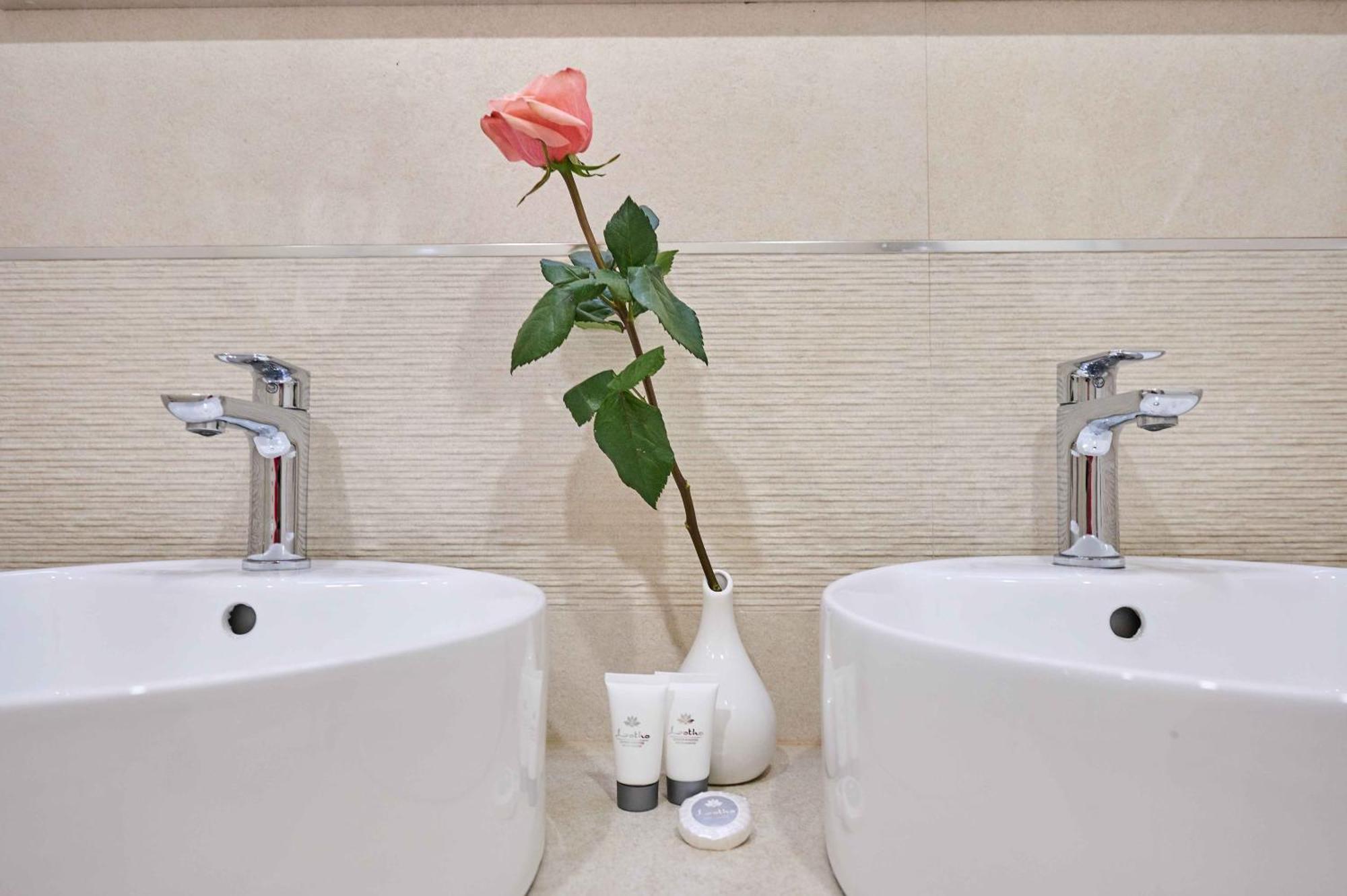 Best Location Rooms Split Bilik gambar